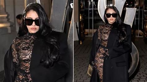 lourdes nude|Lourdes Leon goes nude and channels mum Madonna in new。